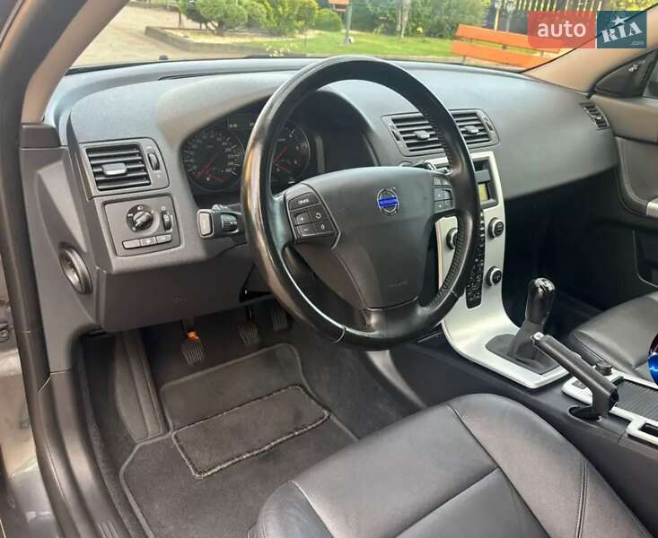Седан Volvo S40 2011 в Луцьку фото 4 Седан Volvo S40 2011 в Луцьку