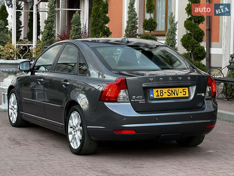 Седан Volvo S40 2011 в Стрые фото 69 Седан Volvo S40 2011 в Стрые