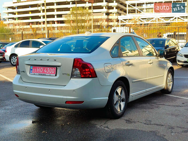 Седан Volvo S40 2011 в Киеве фото 10 Седан Volvo S40 2011 в Киеве