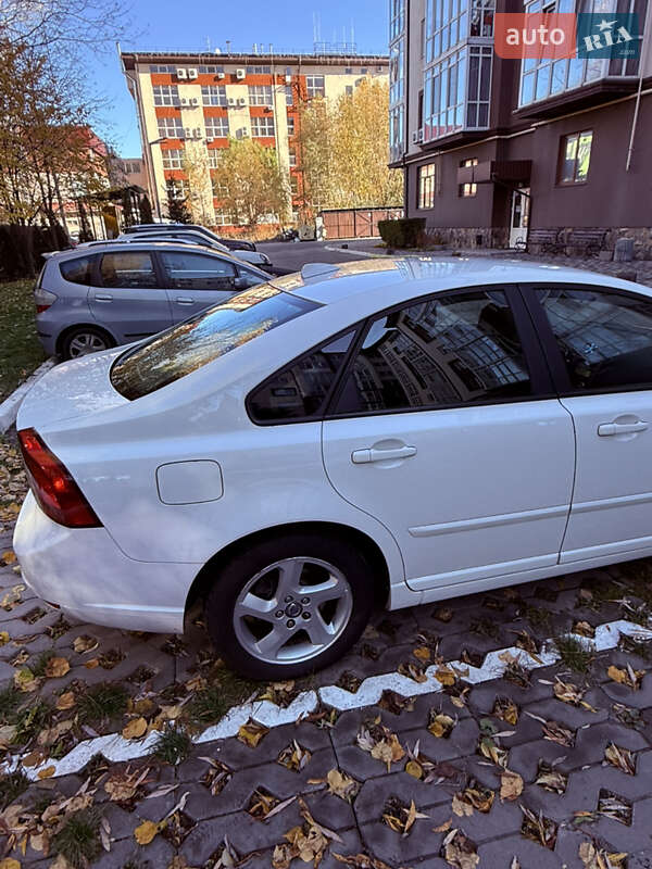 Седан Volvo S40 2012 в Киеве фото 21 Седан Volvo S40 2012 в Киеве