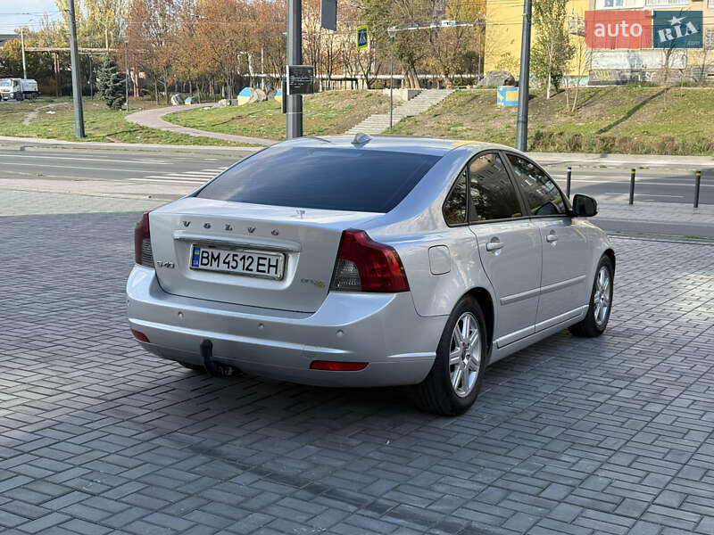 Седан Volvo S40 2012 в Днепре