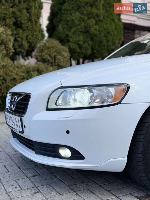 Седан Volvo S40 2012 в Днепре