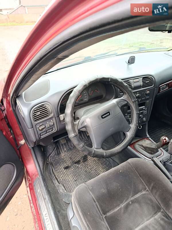 Седан Volvo S40 2000 в Черновцах фото 4 Седан Volvo S40 2000 в Черновцах