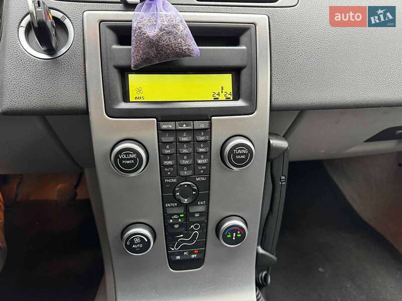 Седан Volvo S40 2005 в Киеве