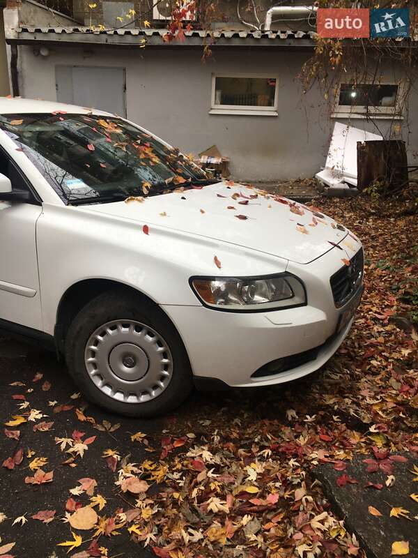 Седан Volvo S40 2008 в Дніпрі