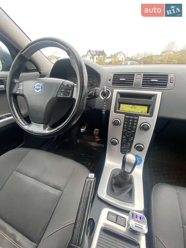 Седан Volvo S40 2011 в Житомирі