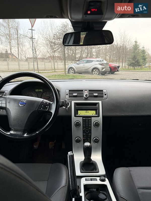 Седан Volvo S40 2010 в Івано-Франківську