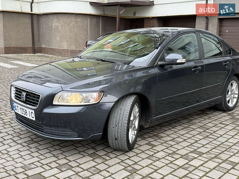 Седан Volvo S40 2010 в Івано-Франківську