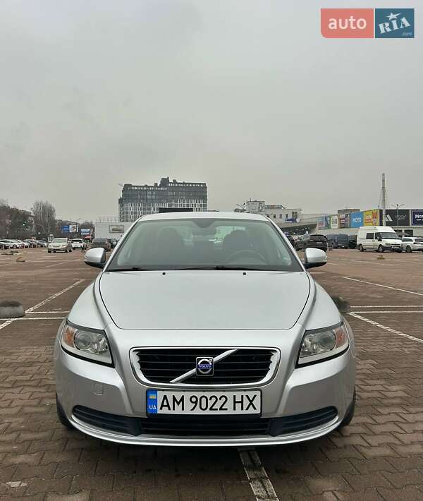 Volvo S40 2009