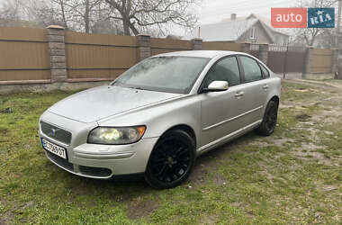 Седан Volvo S40 2004 в Почаеве