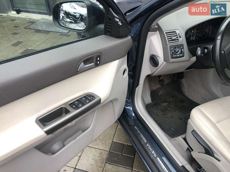 Седан Volvo S40 2011 в Івано-Франківську