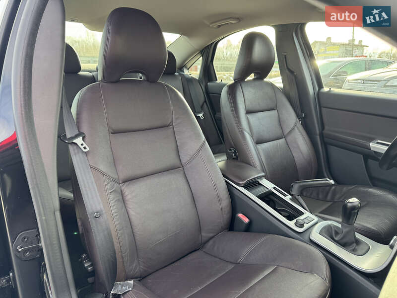 Седан Volvo S40 2011 в Стрию фото 28 Седан Volvo S40 2011 в Стрию