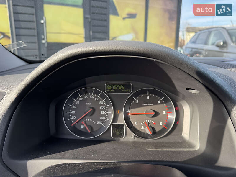 Седан Volvo S40 2011 в Стрию фото 55 Седан Volvo S40 2011 в Стрию