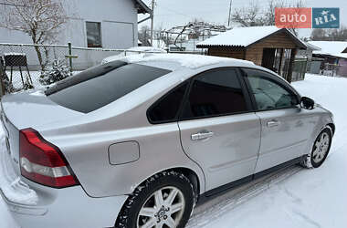Седан Volvo S40 2006 в Тлумаче