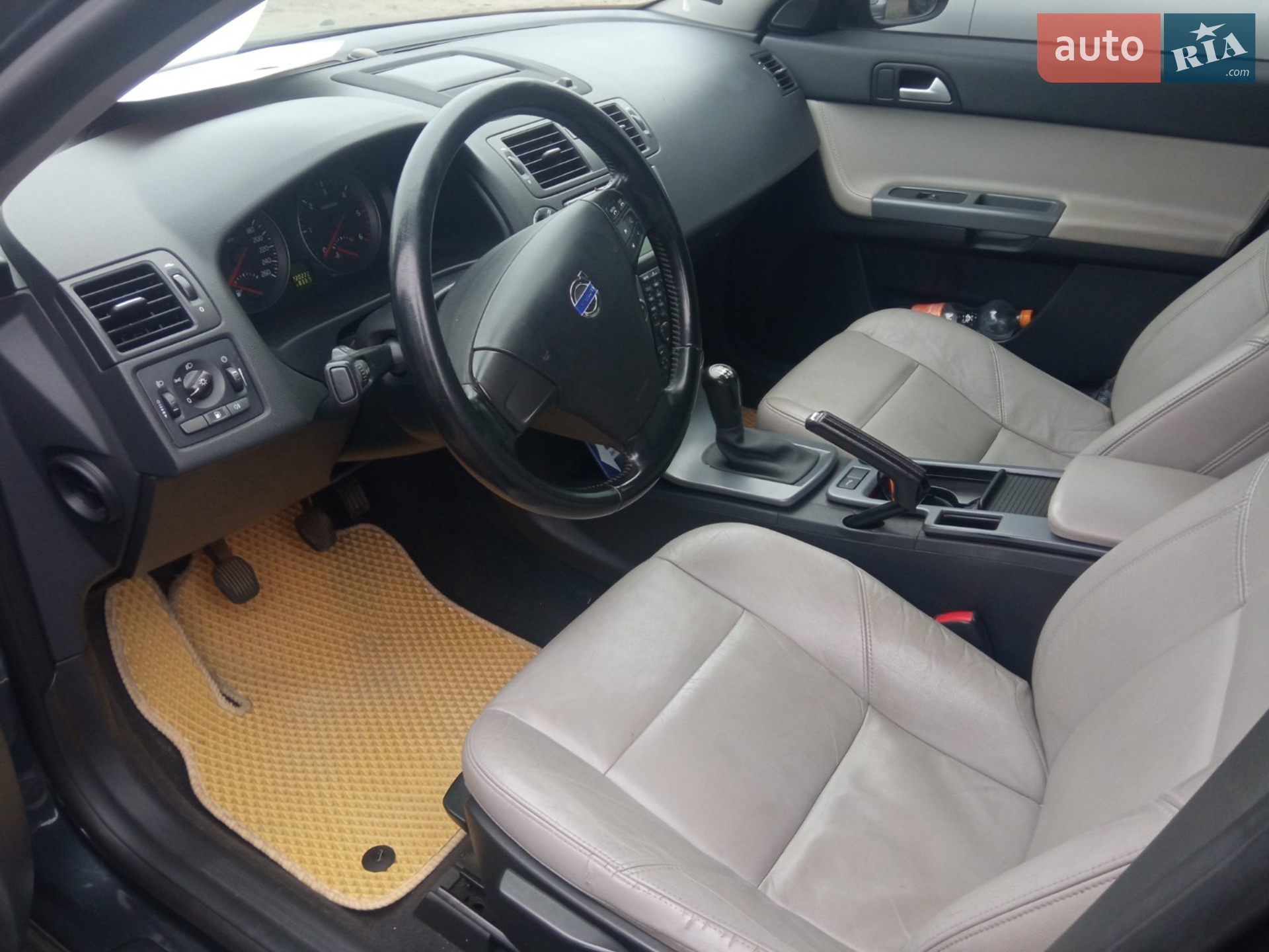 2010 Volvo S40 - мініатюра 13