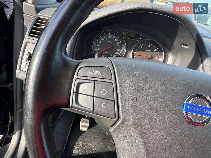 Седан Volvo S40 2011 в Стрые