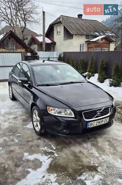 Седан Volvo S40 2008 в Сколе