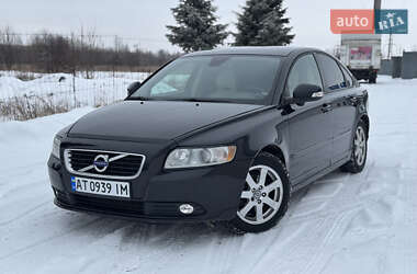 Седан Volvo S40 2010 в Коломые