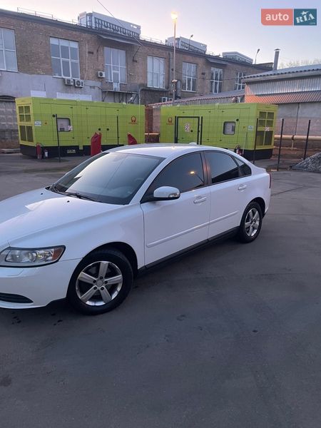 Седан Volvo S40 2008 в Киеве