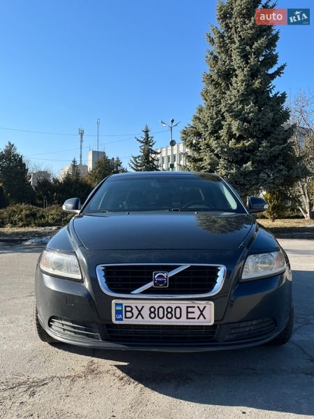 Седан Volvo S40 2010 в Шепетовке