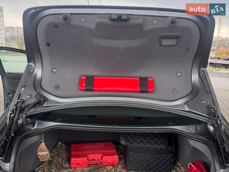 Седан Volvo S40 2006 в Хмельницком