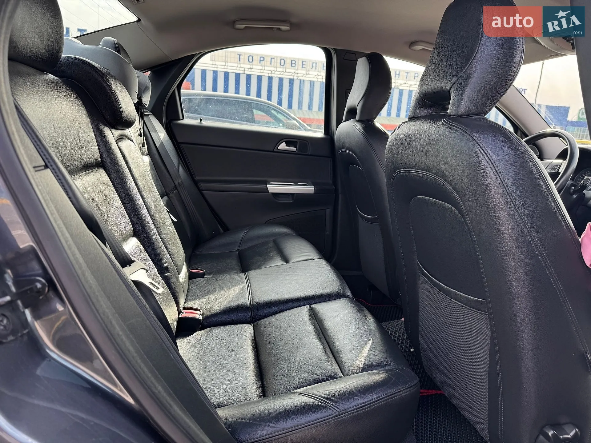 2010 Volvo S40 - мініатюра 29