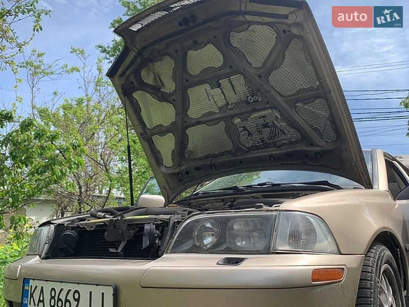 Седан Volvo S40 2001 в Фастове