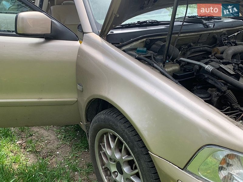 Седан Volvo S40 2001 в Фастове