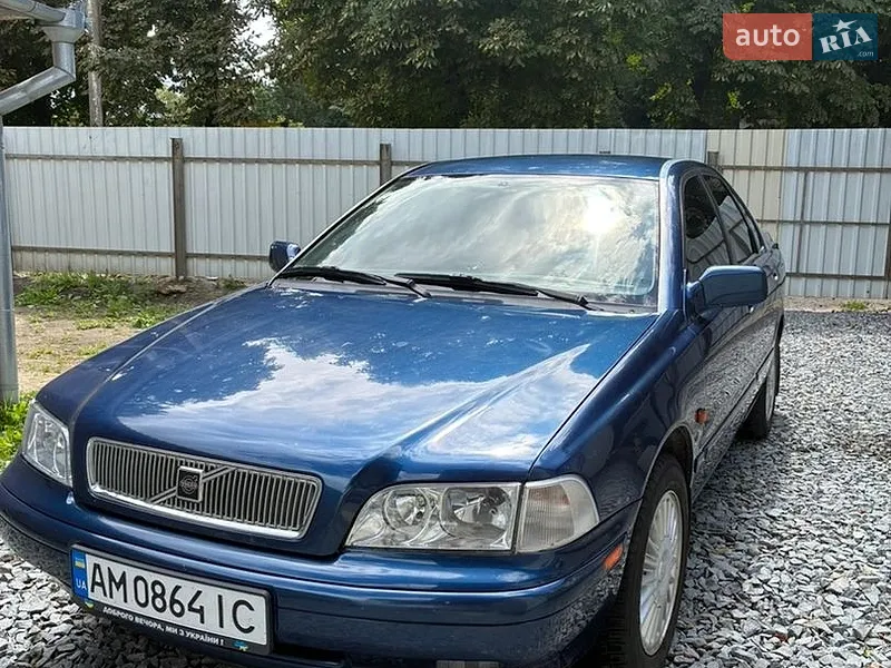 Volvo S40 1997