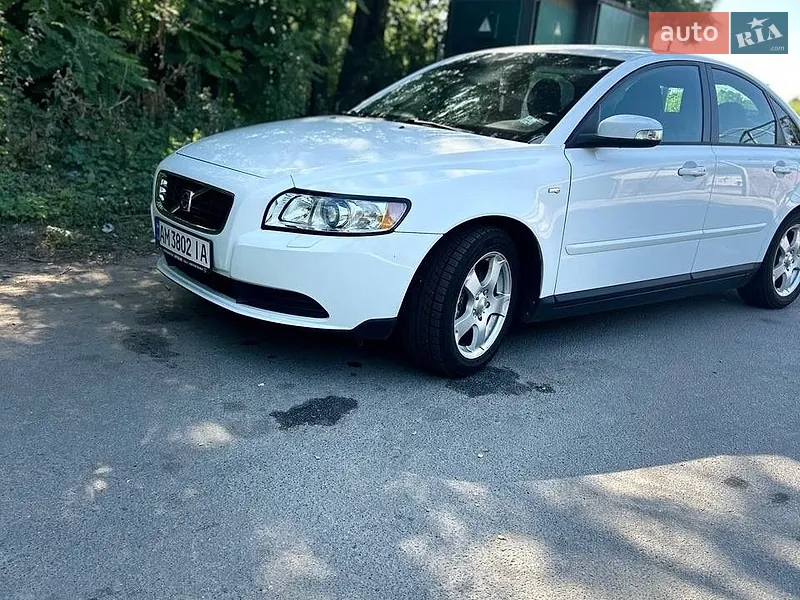 Volvo S40 2009