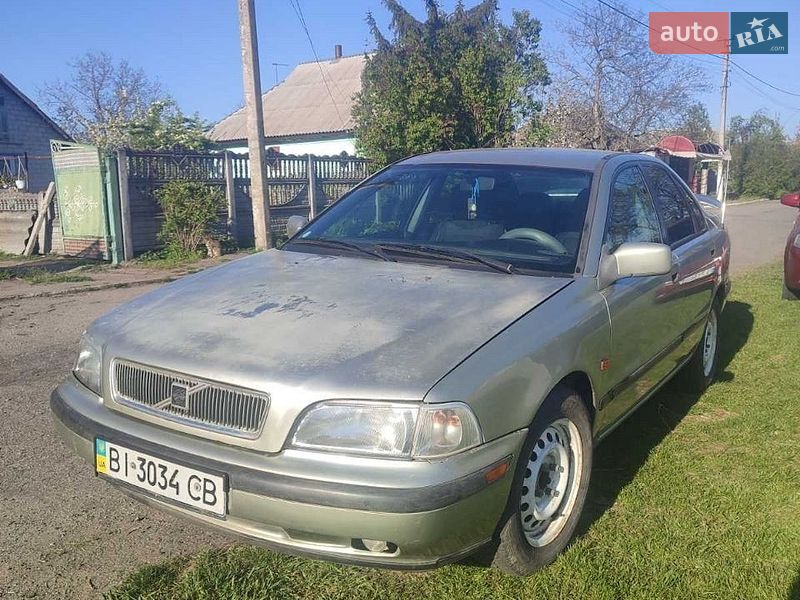 Volvo S40, фото з оголошення