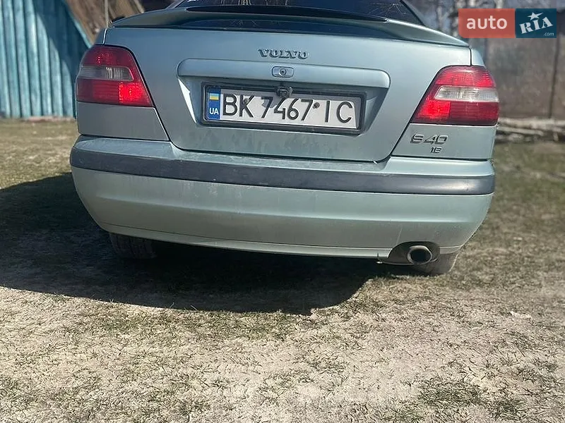 Volvo S40 2003
