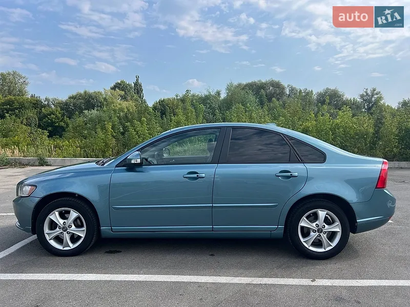 Volvo S40 2010