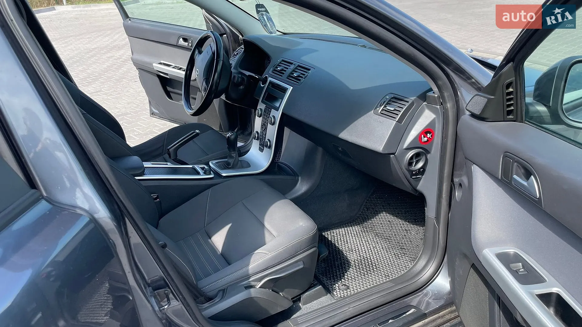 2010 Volvo S40 - мініатюра 17