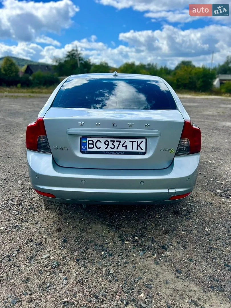 2011 Volvo S40 - мініатюра 16