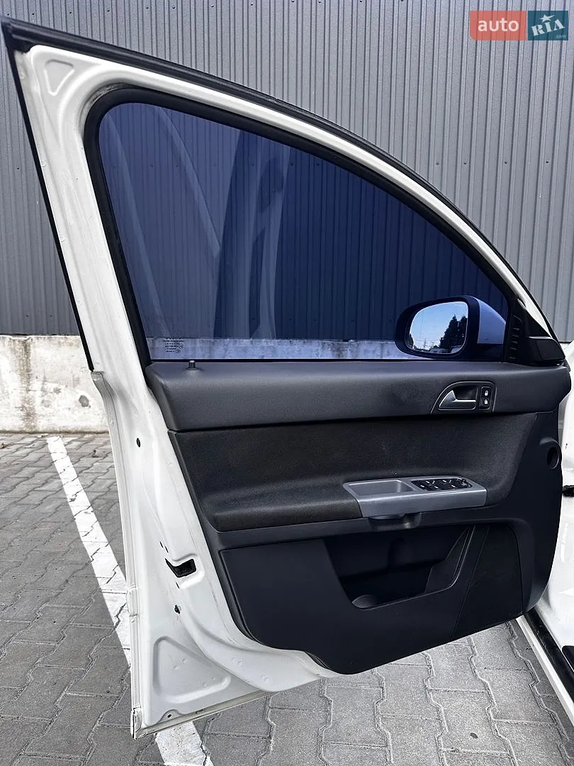 2012 Volvo S40 - мініатюра 13