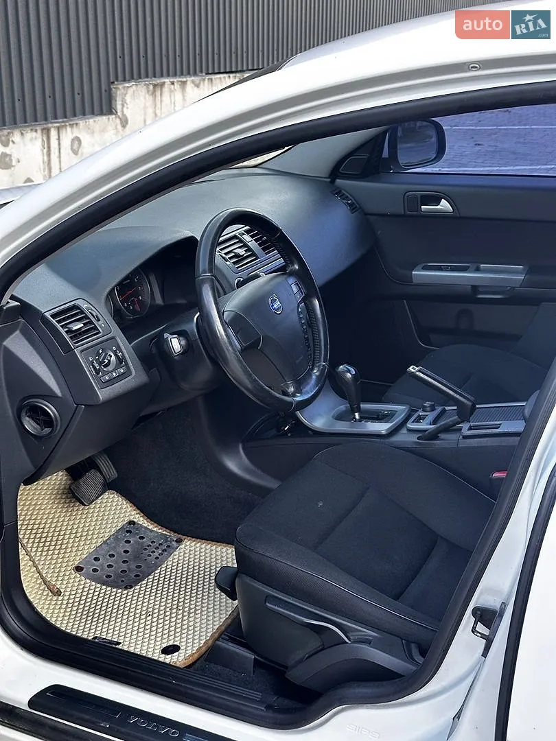 2012 Volvo S40 - мініатюра 16