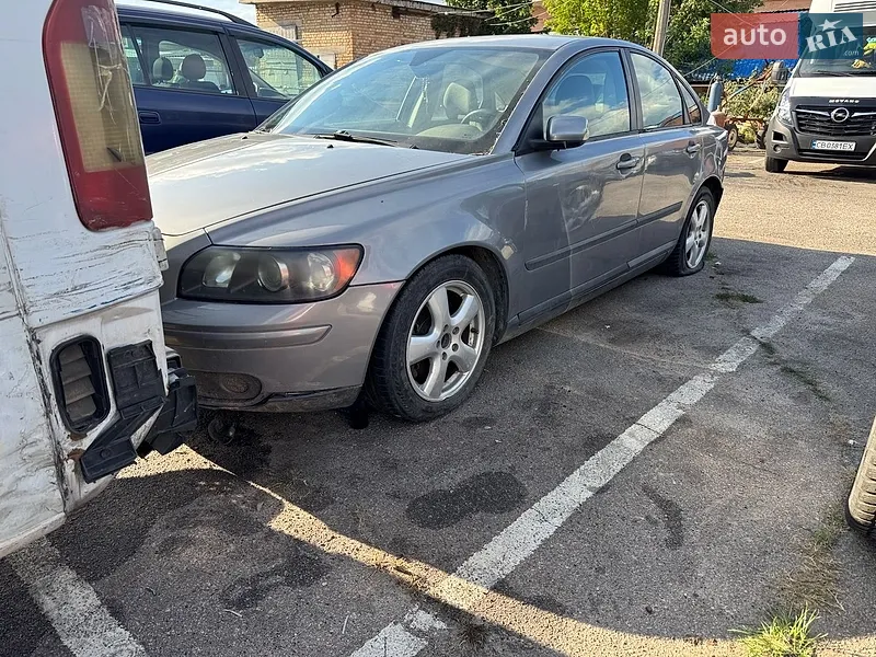 Volvo S40