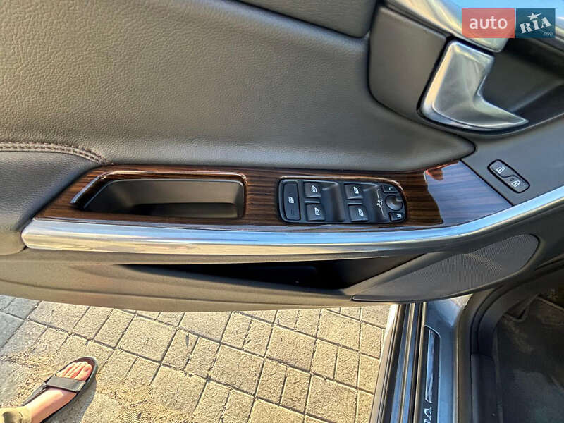 Седан Volvo S60 Cross Country 2016 в Ивано-Франковске фото 12 Седан Volvo S60 Cross Country 2016 в Ивано-Франковске