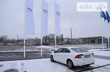 Седан Volvo S60 2016 в Харькове