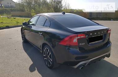 Седан Volvo S60 2017 в Львове