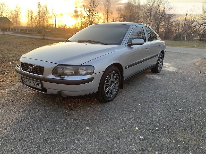Седан Volvo S60 2004 в Києві