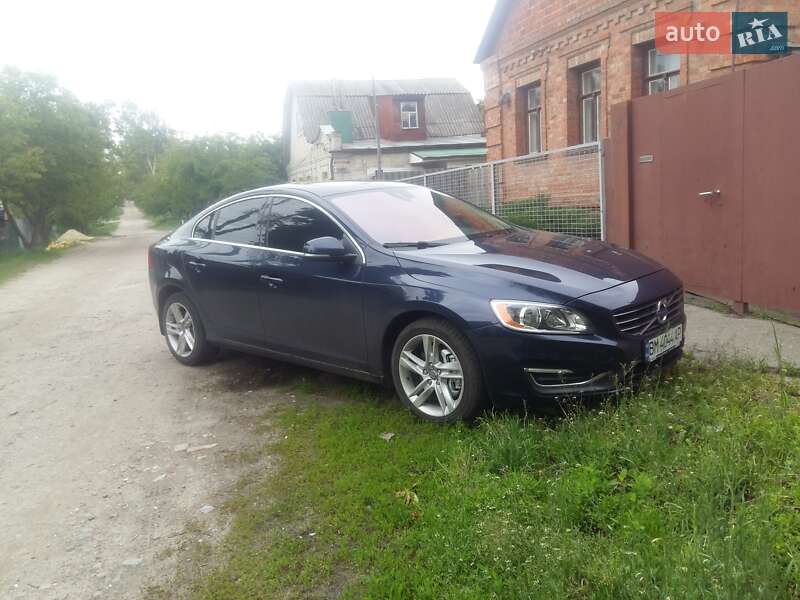 Седан Volvo S60 2013 в Сумах