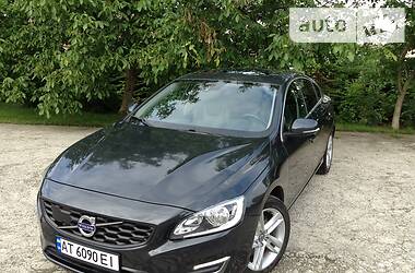 Седан Volvo S60 2013 в 