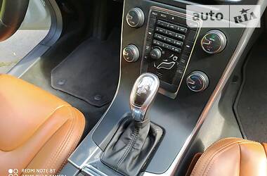Седан Volvo S60 2012 в 