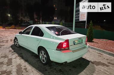 Седан Volvo S60 2006 в Киеве