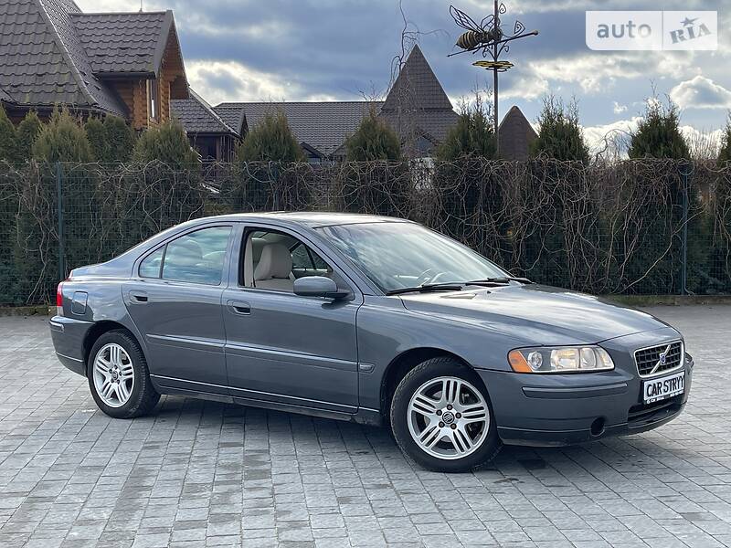 Седан Volvo S60 2005 в Стрые