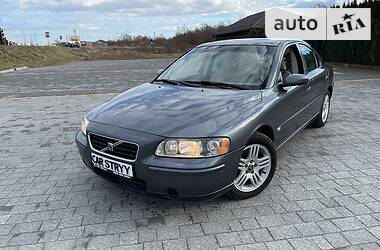 Седан Volvo S60 2005 в 