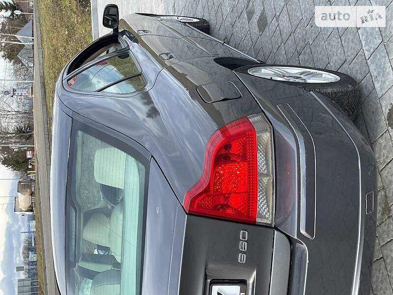 Седан Volvo S60 2005 в Стрые