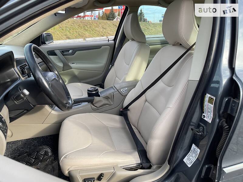 Седан Volvo S60 2005 в Стрые